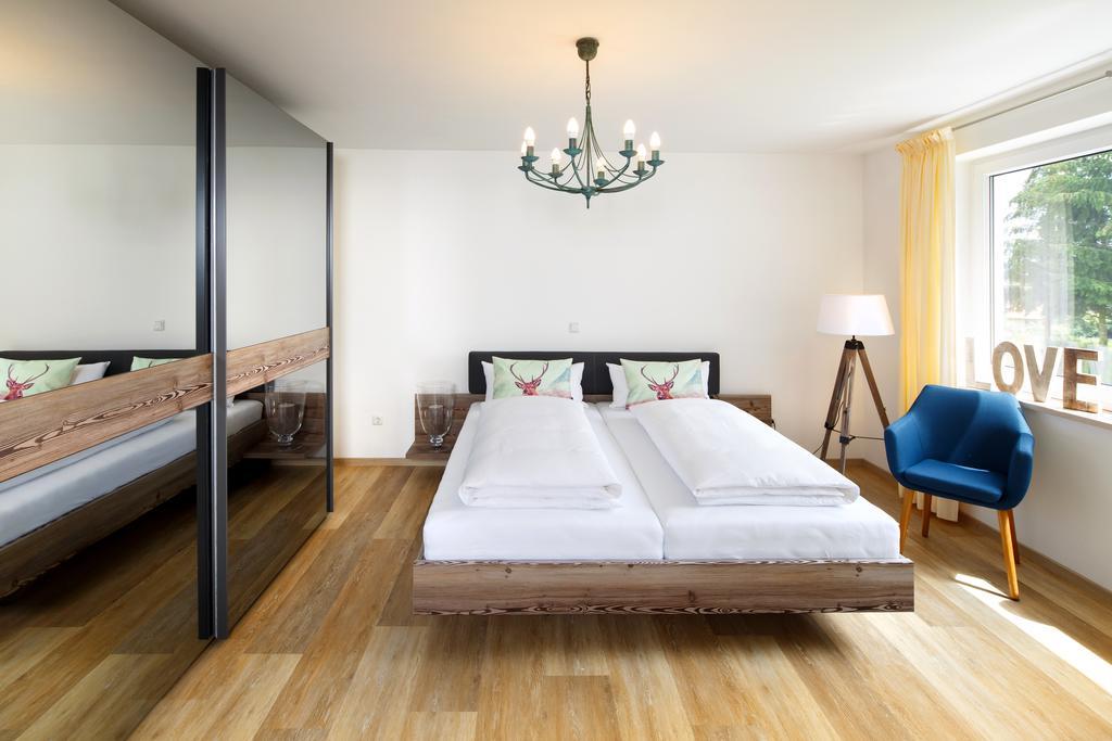 Dobersing Ferienhaus Schlamminger מראה חיצוני תמונה